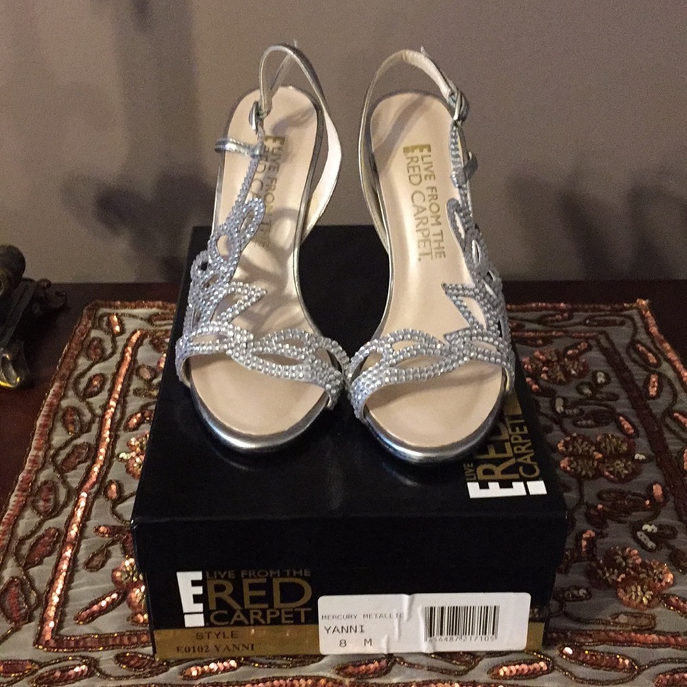 E! Live from the Red Carpet heels